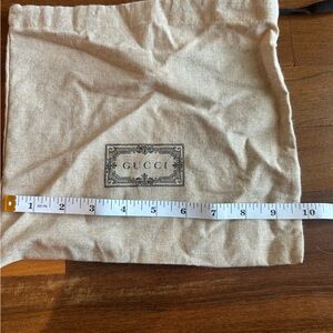 💯 Authentic Gucci Dust Cover
